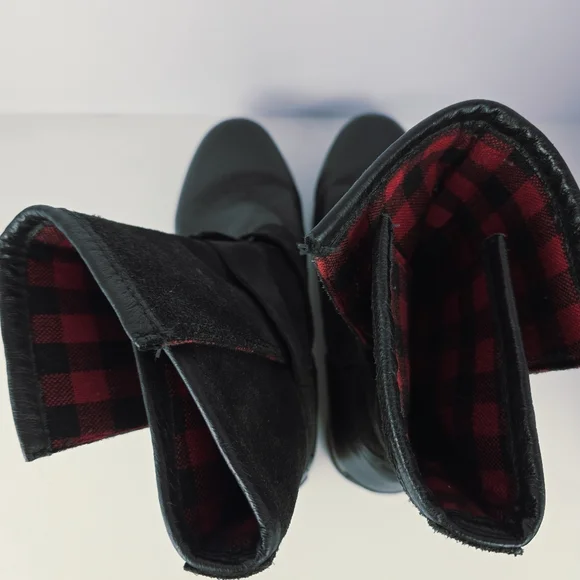Sorel Black Leather Boots Womens 7 Plaid Lining Buckles - Picture 10 of 15